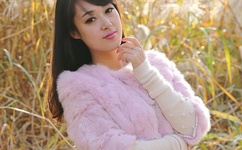 草莓视频色多多